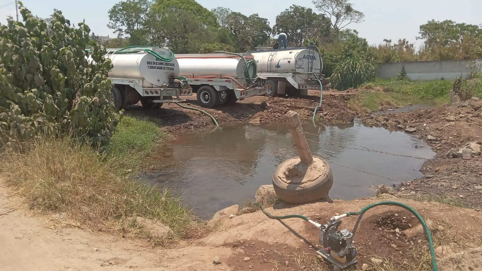 Piperos cierran acceso a El Castillo